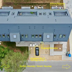 Ferienwohnung-parkplatz-balkon-kueche-aufzug-smarttv-waschtrockner Erlangen